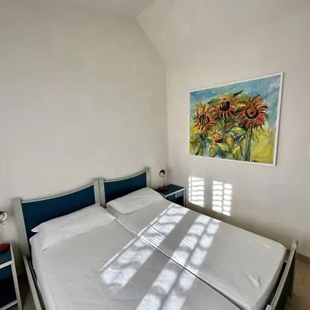 شقة Seafront Flat With Stunning Views بيبيوني