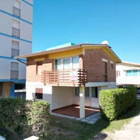 Seafront Flat With Stunning Views アパート *
